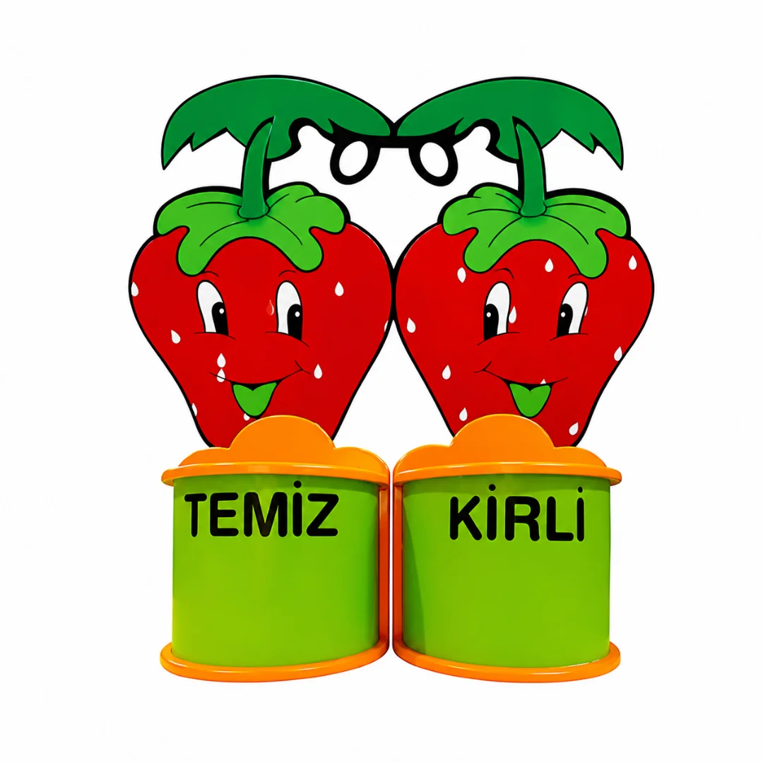 galosluk-anaokulu-cilek-figurlu Galoşluk Anaokulu Çilek Figürlü